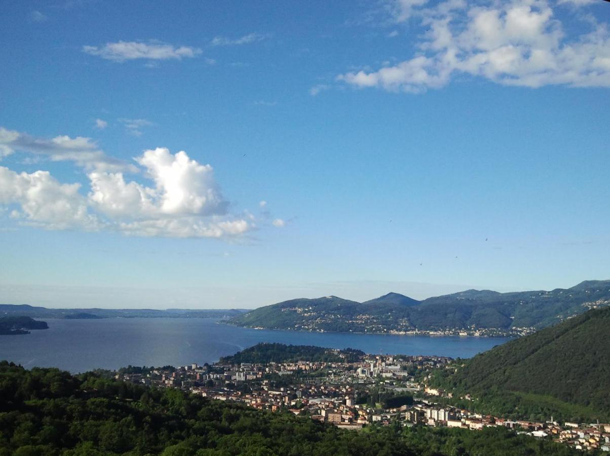 Lilli Lago Verbania Luaran gambar